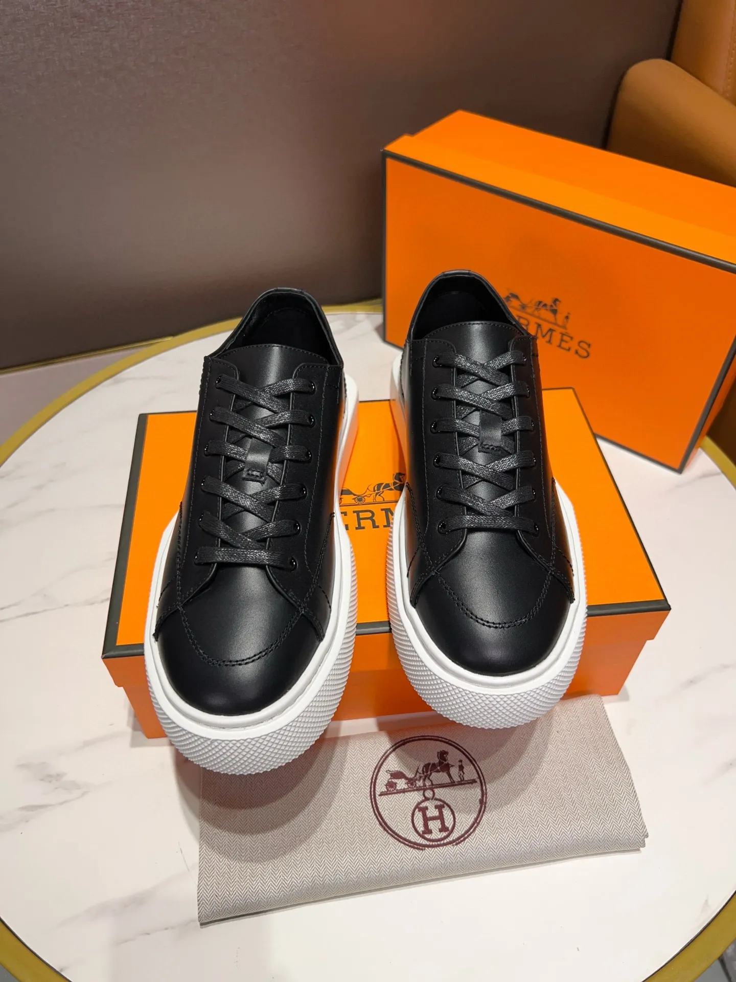Factory price: 438💰[HERMES] Hermès - high-end quality original order 🔍🔍new product from men's counter uppers imported from Italy cowhide, sheepskin lining soles: original factory special soles, exclusive movable molded soles super comfortable, original factory follow-up goods - super high quality control·fine workmanship: highlighted (high-end·nobility·grade) -Size: 38-44 (45 can be customized)·